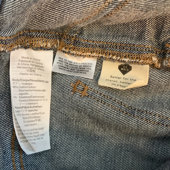 OPEN TO OFFERS Madewell Dark Blue Boot Cut Jeans Size 27 - Picture 7 of 11